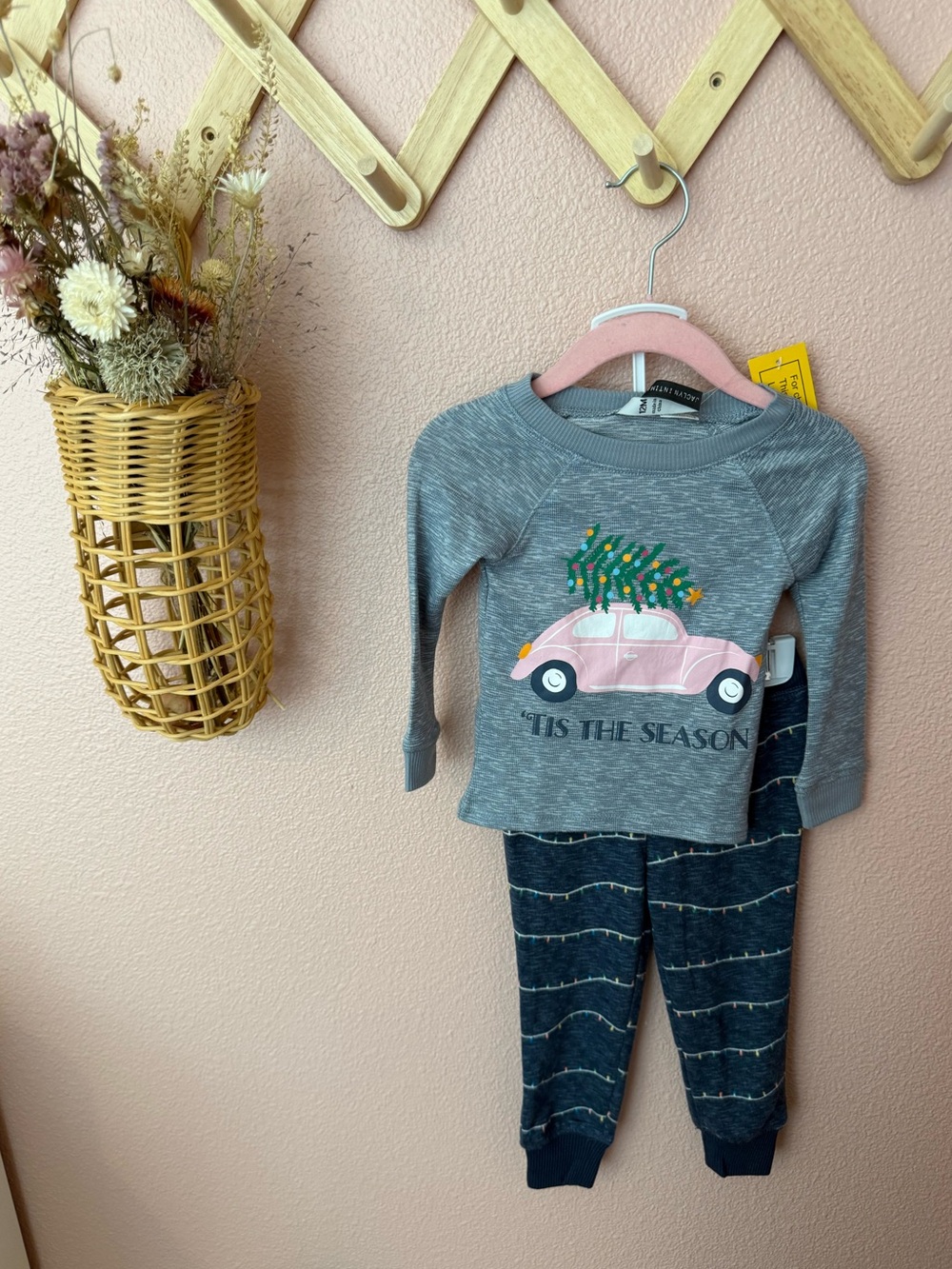NWT Jaclyn’s Intimates 'Tis The Season Gray Kids Pajama Set Girls
